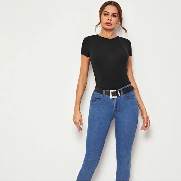 LAST CHANCE | Black Slim Fit Tee - Picture 5 of 5